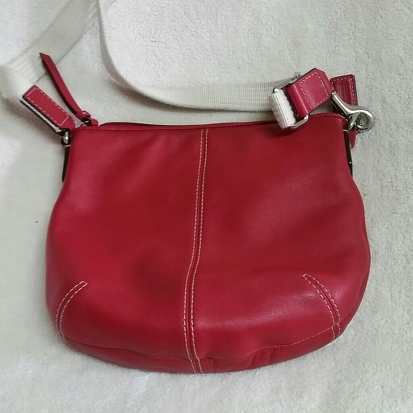 Coach purse Red - Picture 4 of 8